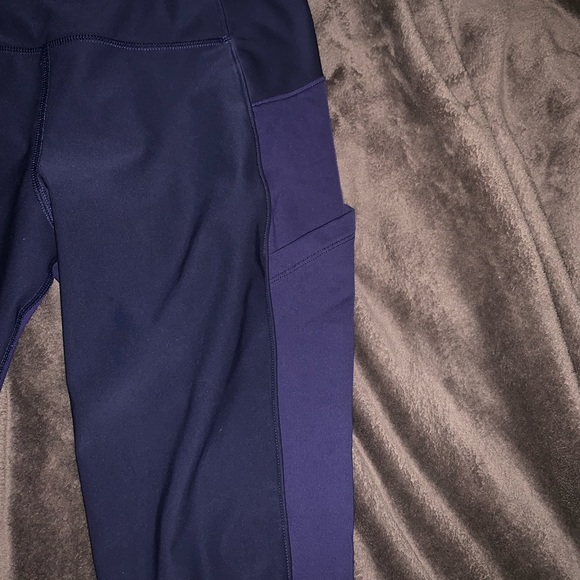 Lululemon leggings - Picture 2 of 4